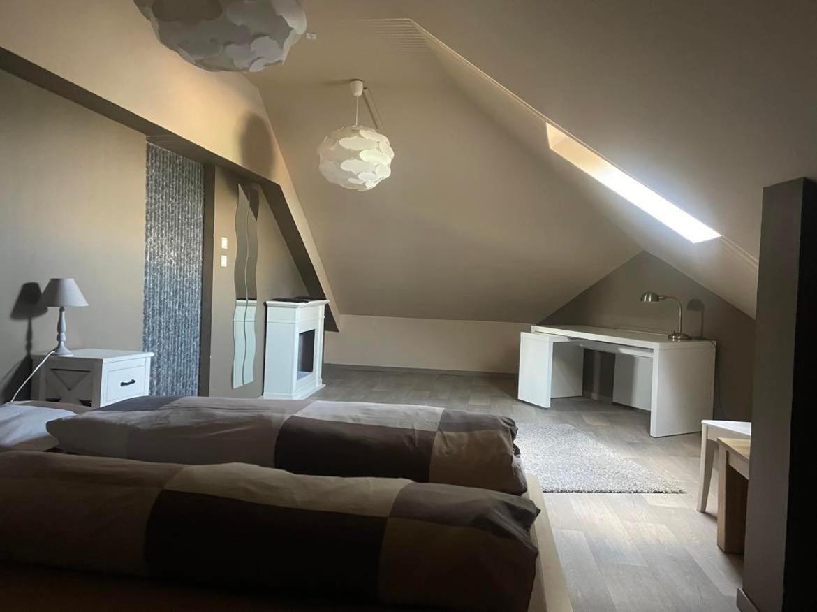 Vakantiewoning *Bij de Jep* Bilzen Buitenkant foto
