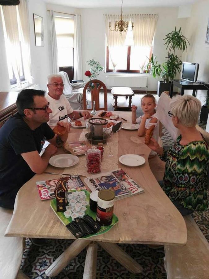 Vakantiewoning *Bij de Jep* Bilzen Buitenkant foto